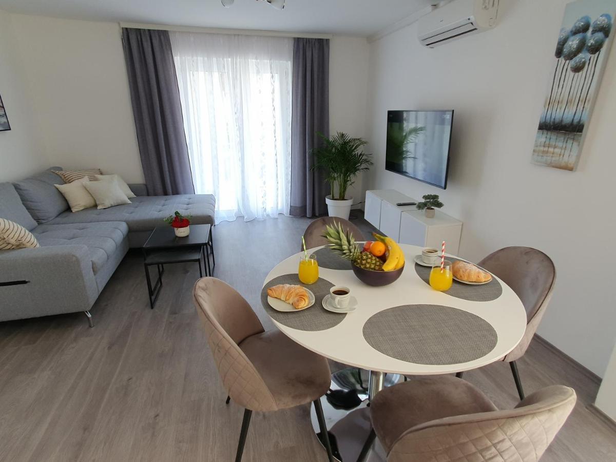 Apartment Zvjezdana Trogir Buitenkant foto